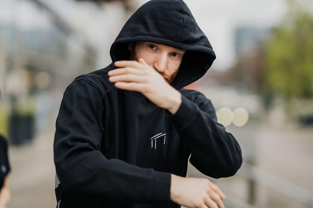 Hoodie Männer Schwünge